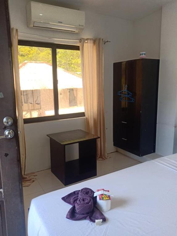 Chelle'S Apartelle-Inn El Nido Exteriér fotografie